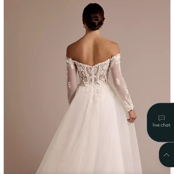 David's Bridal Off-Shoulder Lace Wedding Dress in White - Picture 2 of 3